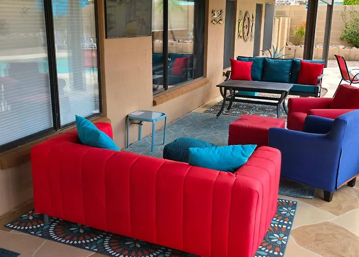 Cozy With Pool, Fire Table, Bbq, Rv Parking *